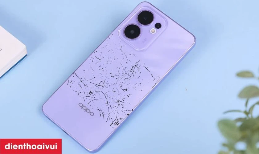 Khi nào bạn cần thay vỏ Oppo Reno 13F?