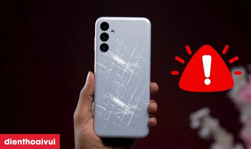 Khi nào bạn cần thay vỏ cho điện thoại