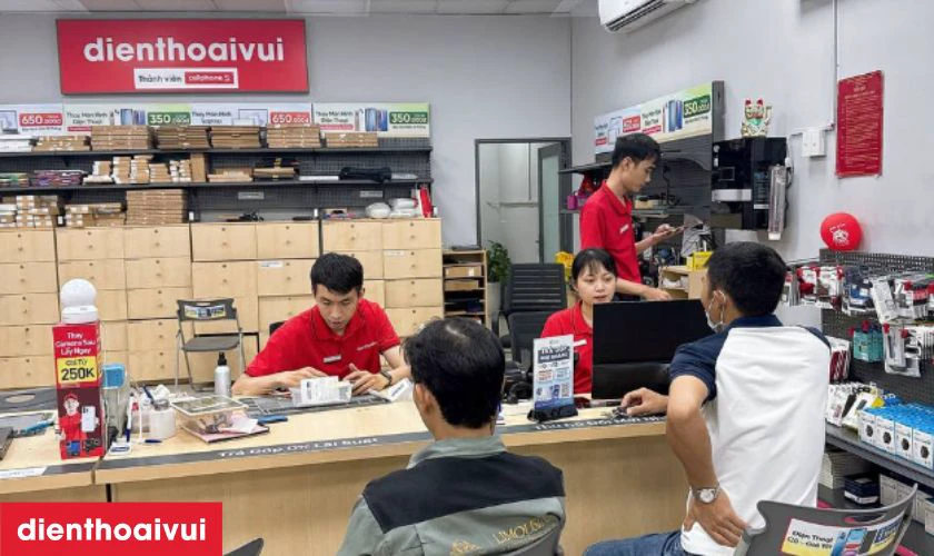 Thay vỏ Samsung Galaxy S25 Plus uy t&iacute;n tại Điện Thoại Vui