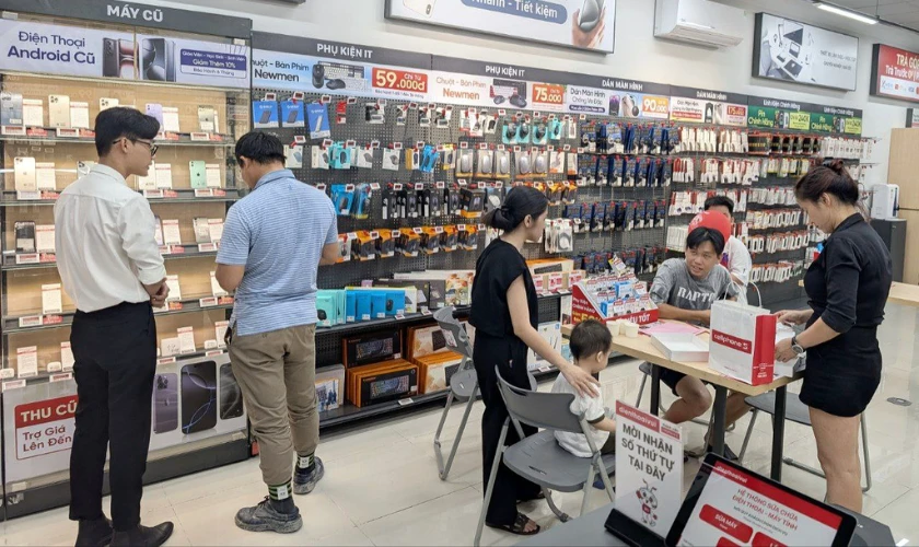 Thay vỏ Samsung quận Thủ Đức