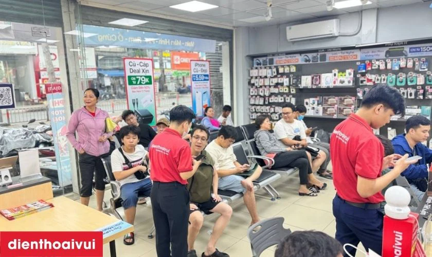 Quy tr&igrave;nh thay vỏ Redmi 10 lấy liền, minh bạch tại Điện Thoại Vui