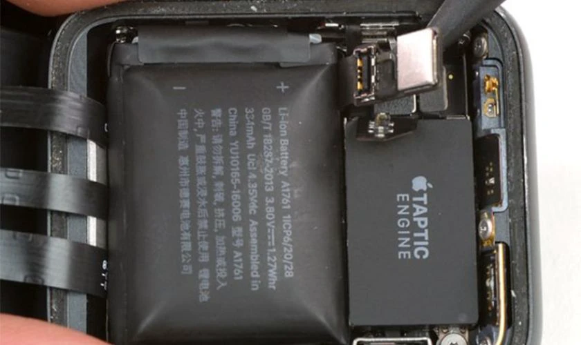 Khi nào nên thay pin Apple Watch Series 4?