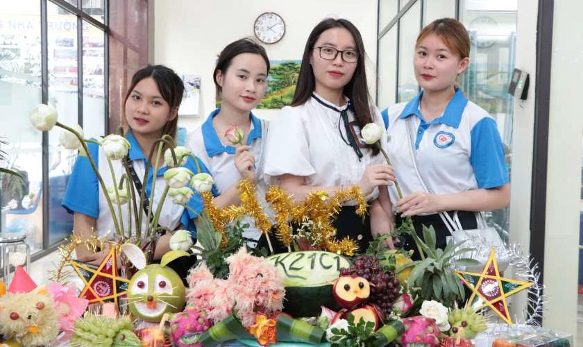Cách đọc bài thuyết trình mâm ngũ quả Tết Trung thu ấn tượng