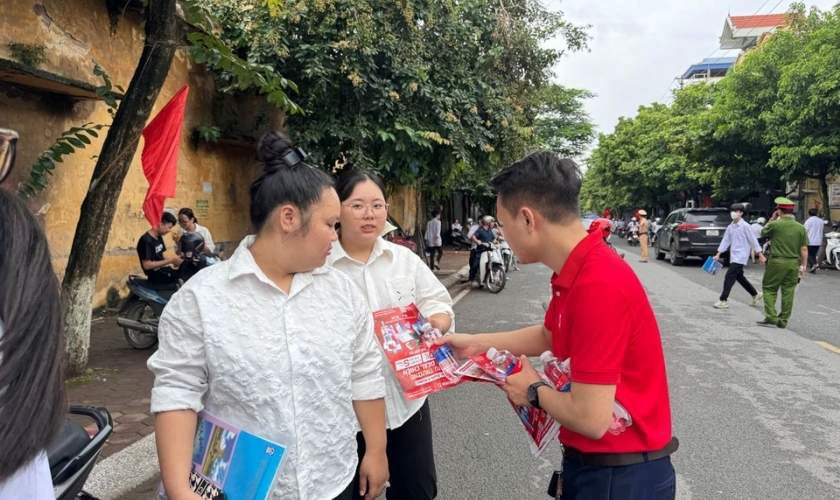 Chương trình diễn ra đầu tiên vào năm nào?