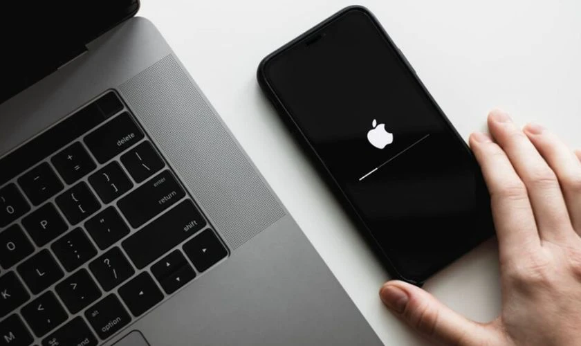 Tình trạng pin iPhone khi nào cần thay?