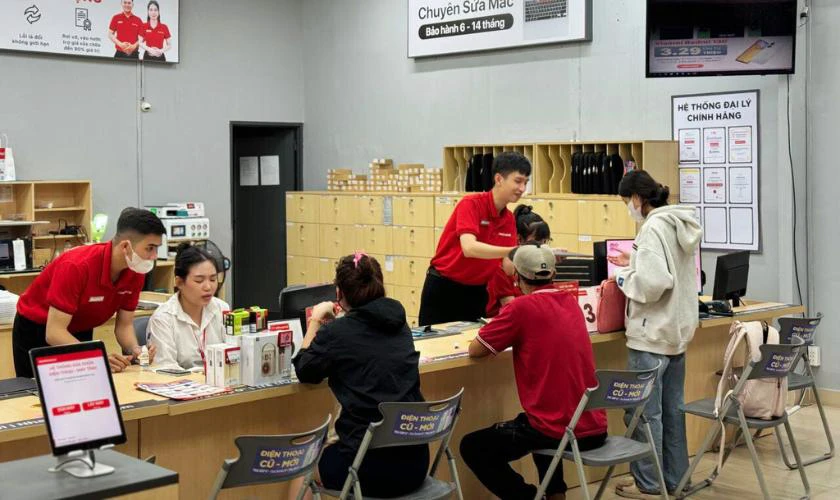 Một số hình thức mua điện thoại trả góp cho học sinh