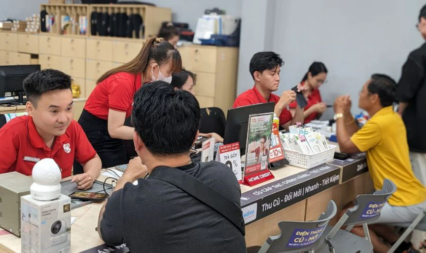 Một số hình thức mua điện thoại trả góp cho học sinh