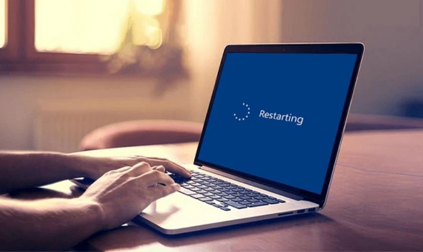 Khởi động lại máy tính