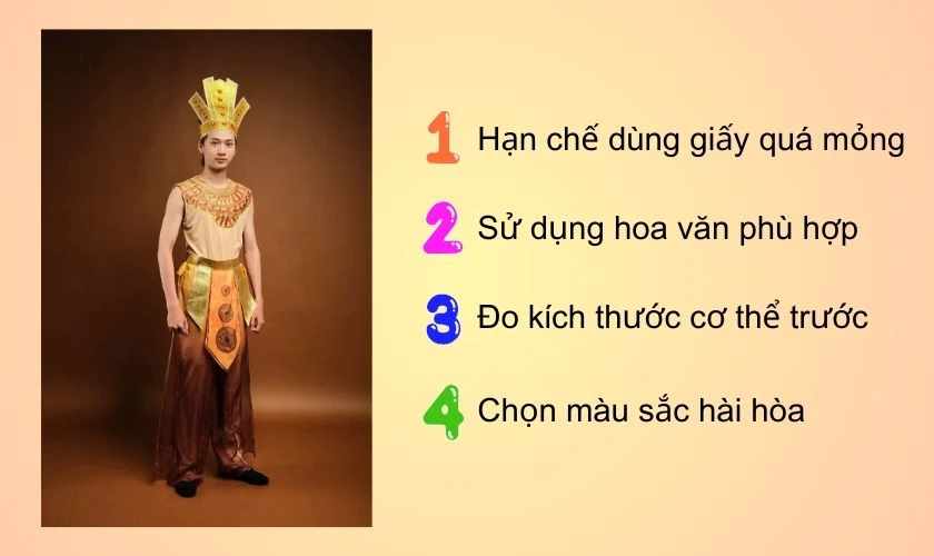Lưu ý khi làm trang phục Vua Hùng bằng giấy