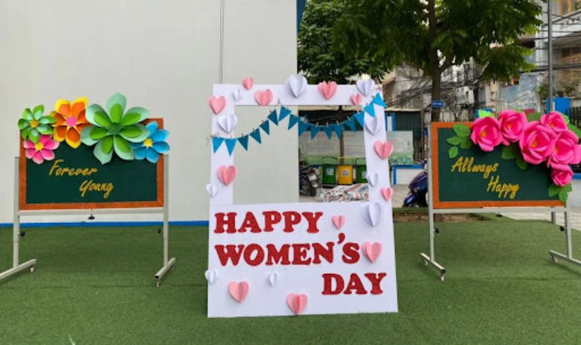 Trang trí 20/10 mầm non dễ thương