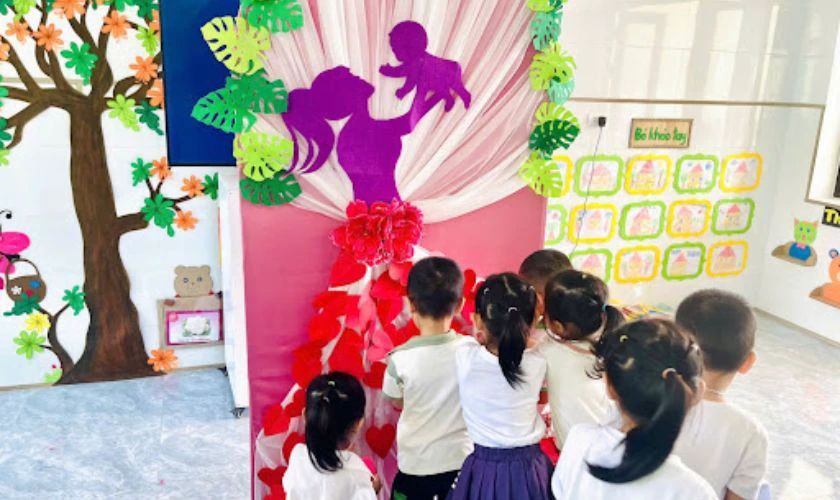 Trang trí 20/10 mầm non đáng yêu