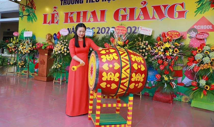 Trang trí trống trường dịp Back to School 2025 đặc biệt