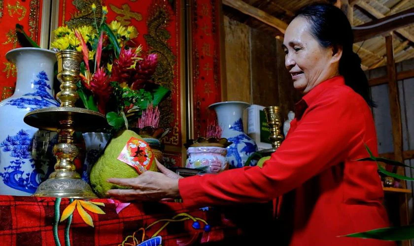 Cách trang trí bàn thờ Tết miền Nam