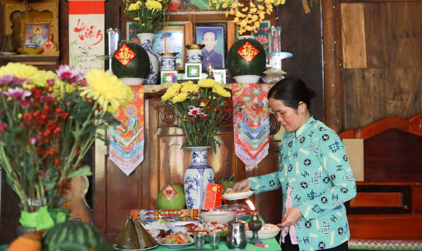 Cách trang trí bàn thờ Tết 2026 miền Nam