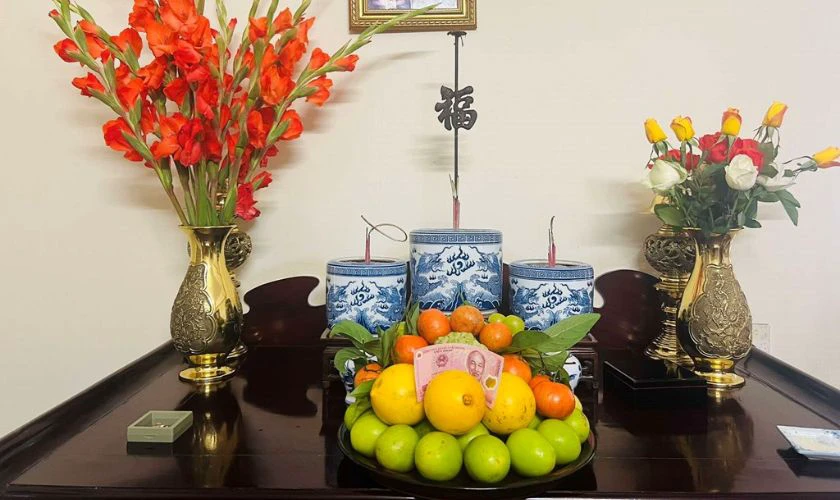 Cách trang trí bàn thờ ngày Tết 2026 trình tự các bước