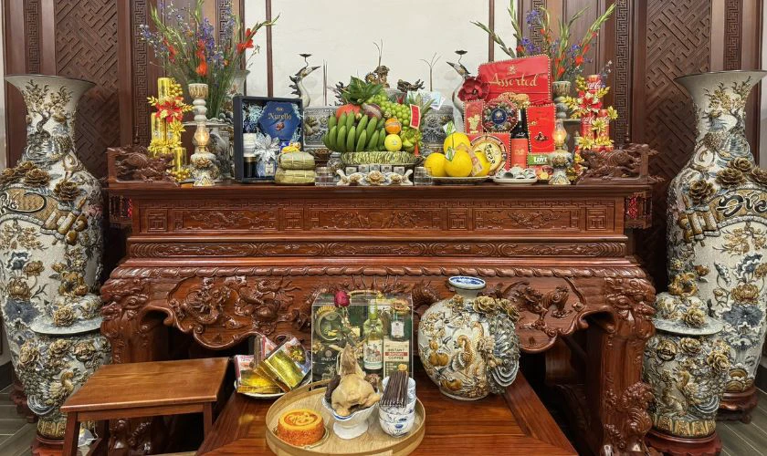 Cách trang trí bàn thờ ngày Tết miền Bắc
