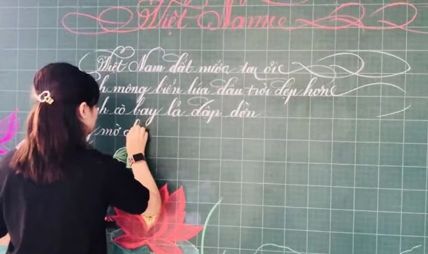 Trang trí bảng ngày Giỗ Tổ Hùng Vương tại lớp học