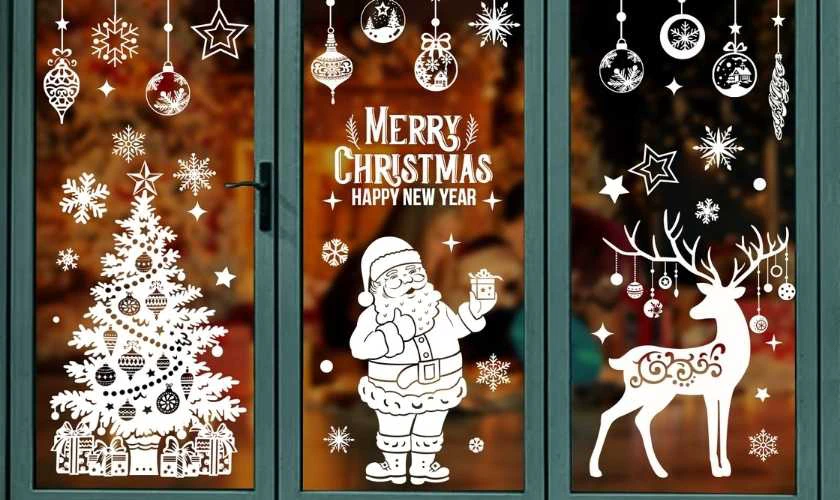 Trang trí cửa sổ Giáng sinh Noel bằng decal dán độc đáo