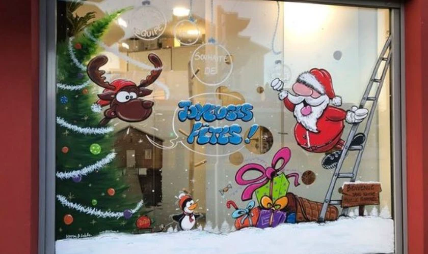 Thu hút ánh nhìn với decal trang trí Giáng Sinh