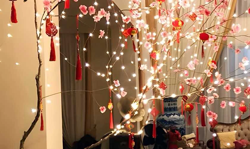 Trang trí gian hàng Tết bằng đèn LED đẹp