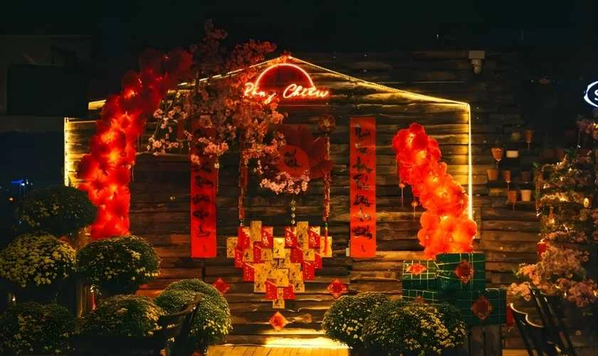 Trang trí gian hàng Tết bằng đèn LED mới