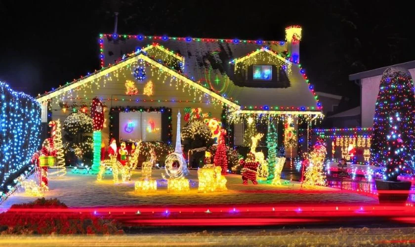 Gơi ý trang trí Noel bằng dây đèn LED đủ màu