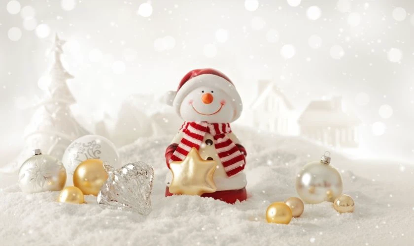 Trang trí Giáng sinh bằng mô hình người tuyết