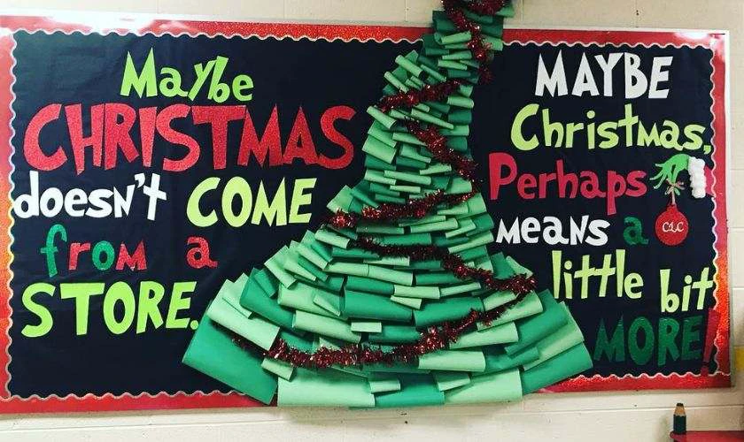 Trang trí Noel văn phòng bằng bảng tin giáng sinh