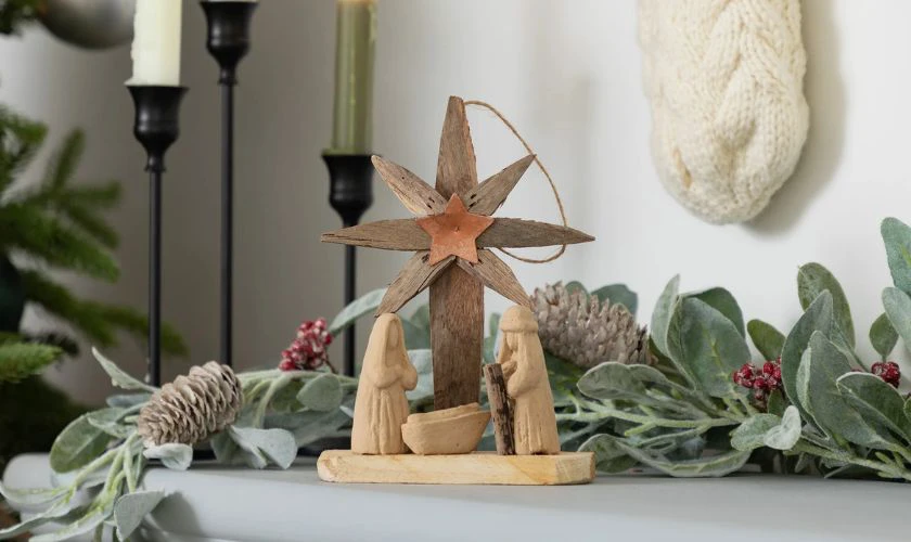 Trang trí Noel văn phòng bằng hang đá đơn giản