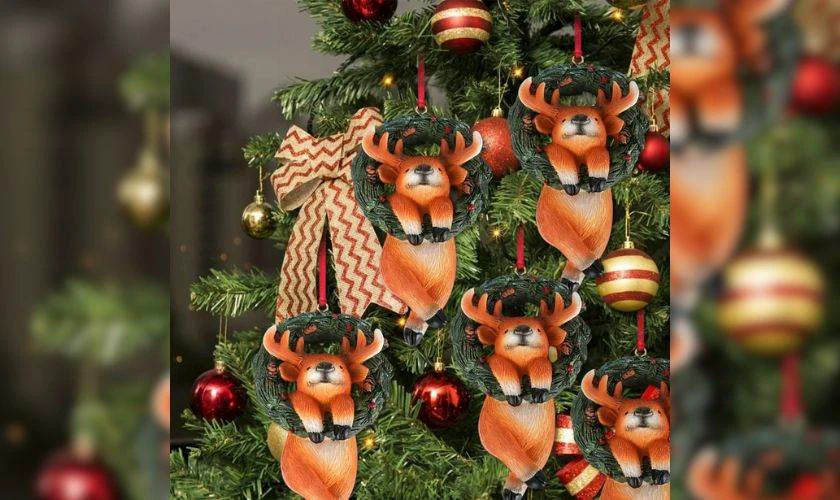 Trang trí Giáng sinh văn phòng bằng tuần lộc mini