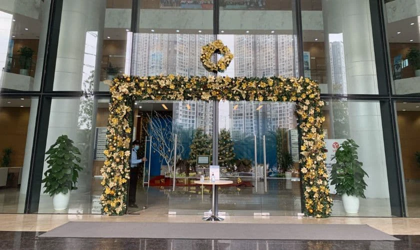 Treo dây trang trí Giáng sinh