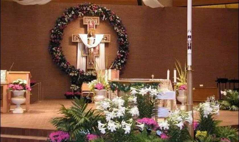 Mẫu trang trí Lễ Phục Sinh 2026 cho nhà thờ đẹp