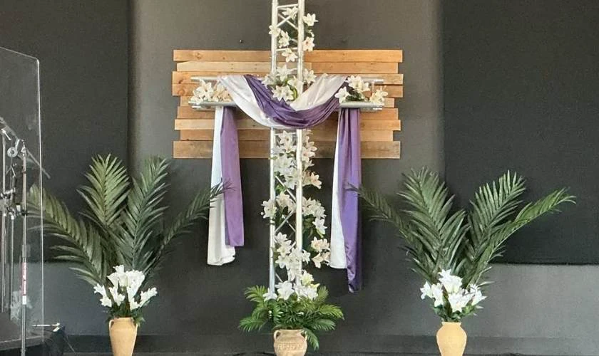 Mẫu trang trí Lễ Phục Sinh 2026 cho nhà thờ ấn tượng