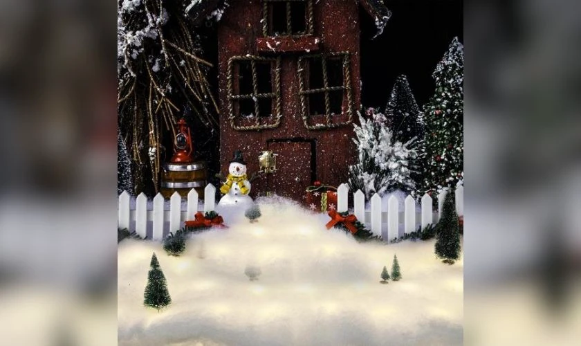 Trang trí Giáng sinh ngoài trời bằng hiệu ứng tuyết giả