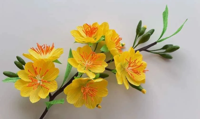 Trang trí Tết mầm non 2026 với hoa mai