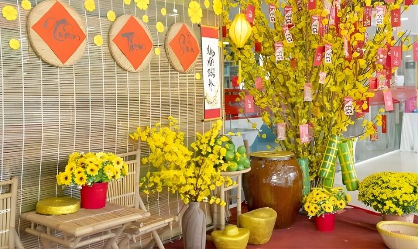 Trang trí Tết mầm non với hoa mai