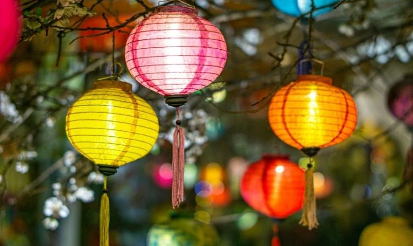 Trang trí Tết mầm non 2026 bằng lồng đèn