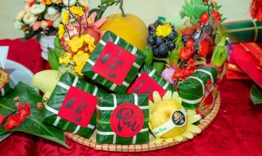 Trang trí Tết bằng mô hình bánh chưng