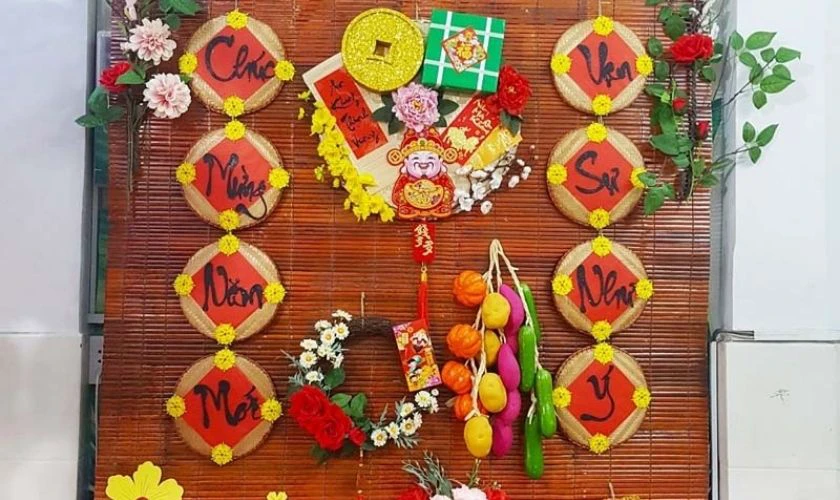 Trang trí Tết mầm non 2026 bằng mành tre