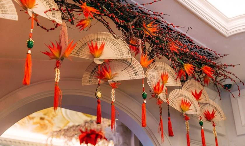 Cách trang trí văn phòng trên trần đẹp mắt 2026