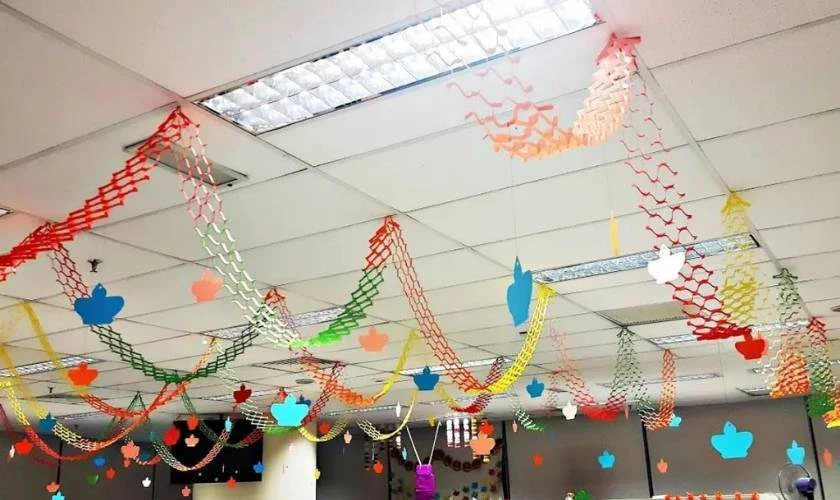 Cách trang trí trần đẹp mắt 2026