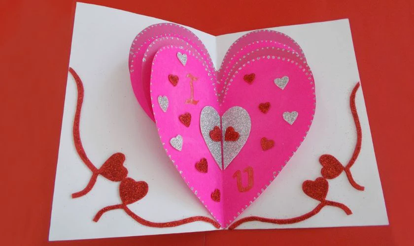 Mẫu trang trí thiệp Valentine tặng bạn gái