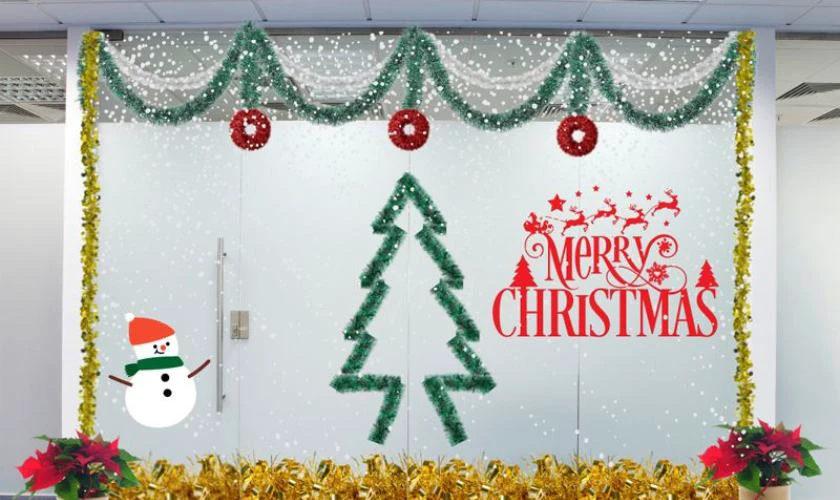 Decor Noel bằng dây kim tuyết hài hòa