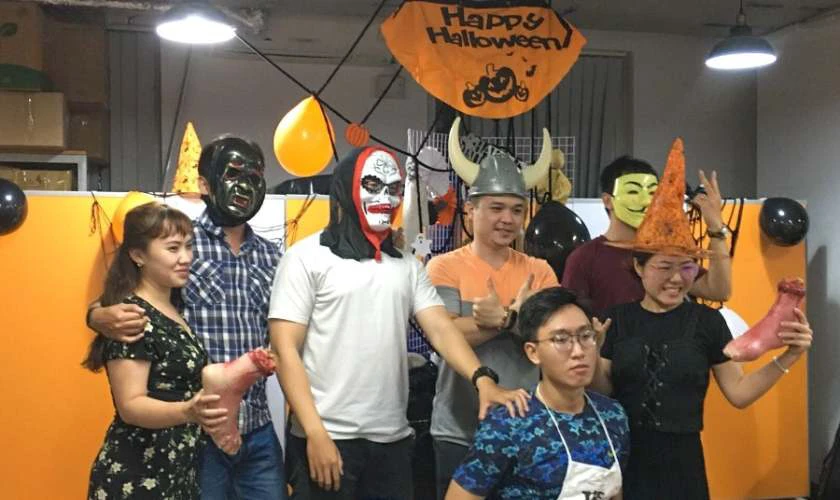 Trò chơi Halloween tập thể hấp dẫn