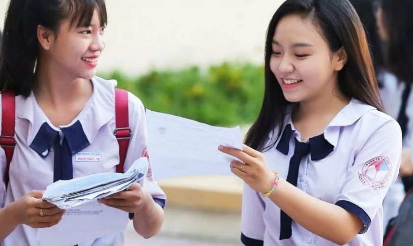 Balo hoặc cặp sách phù hợp lứa tuổi