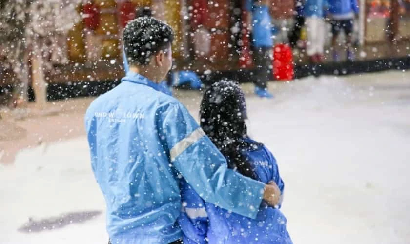 Khu vui chơi Snow Town