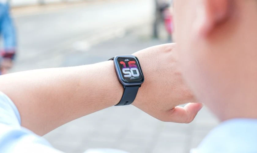 Valentine tặng gì cho bạn trai 2025 bất ngờ nhất