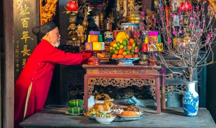 Văn khấn 29 Tết 2025 nên thực hiện lúc mấy giờ