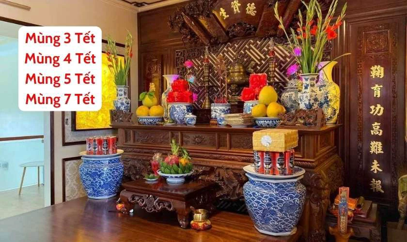 Văn khấn hóa vàng ngày Tết nên thực hiện vào thời gian nào?