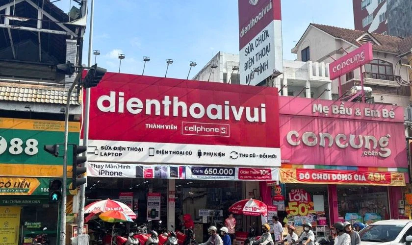 Vệ sinh laptop quận Tân Phú ở đâu lấy ngay?